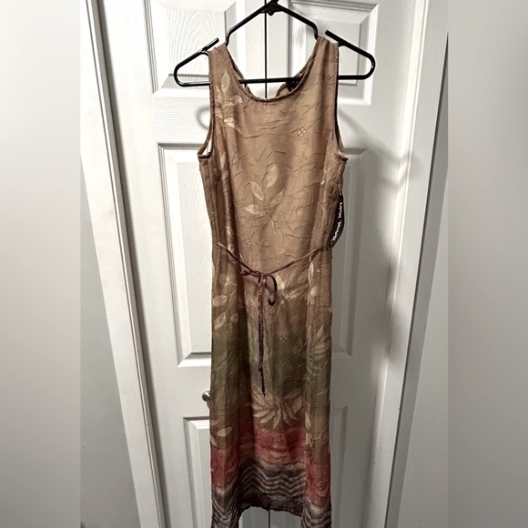 Max Taylor midi dress 💥 Perfect For Summer Dress! 💥 - Picture 1 of 11